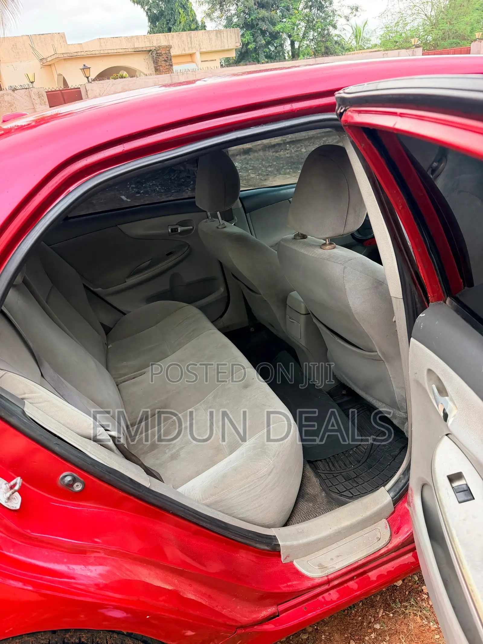 Toyota Corolla LE 4dr Sedan (1.8L 4cyl 4A) 2010 Red