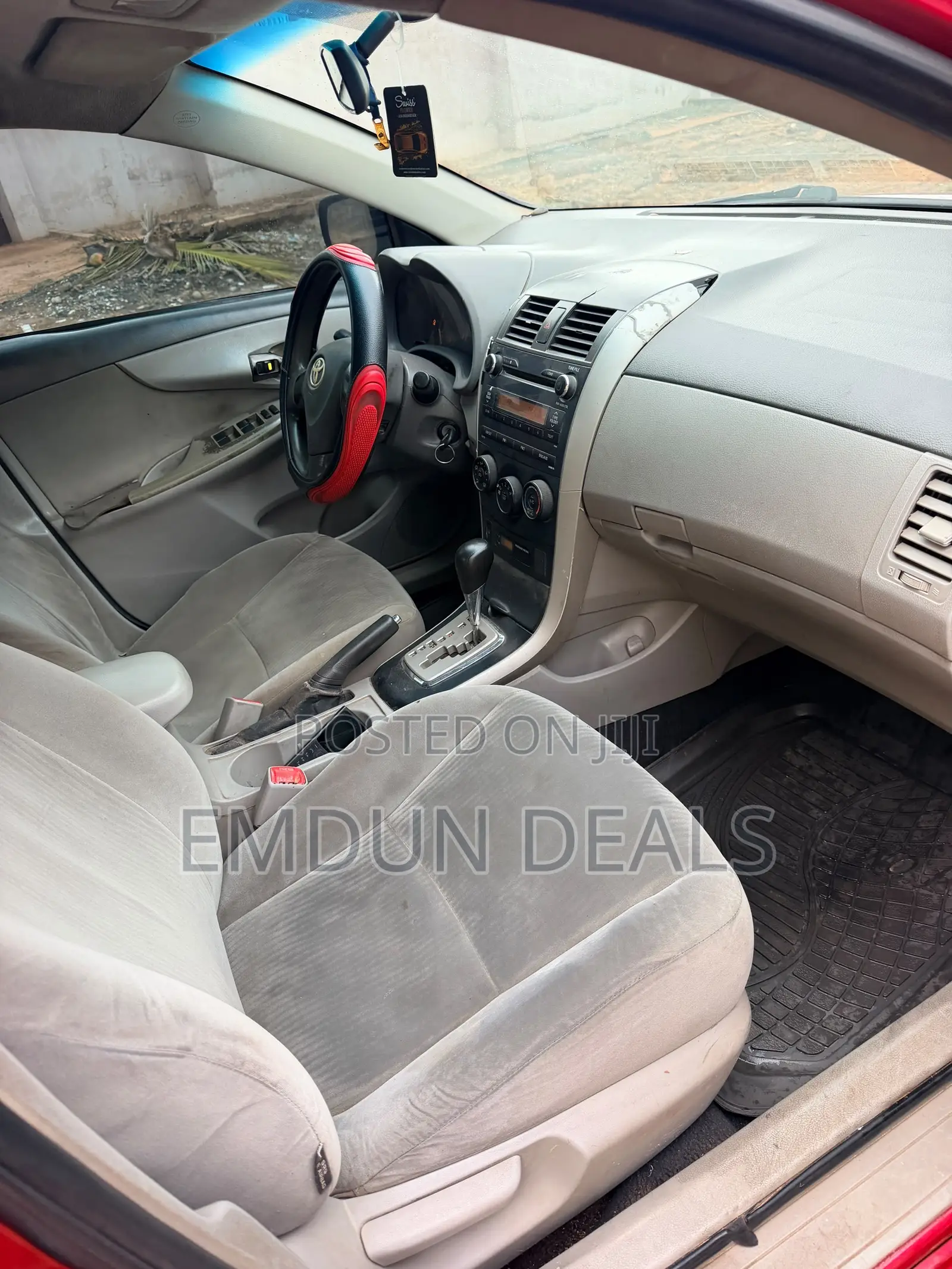 Toyota Corolla LE 4dr Sedan (1.8L 4cyl 4A) 2010 Red