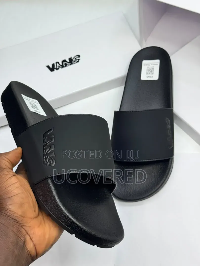 Branded Quality New Unisex Slides