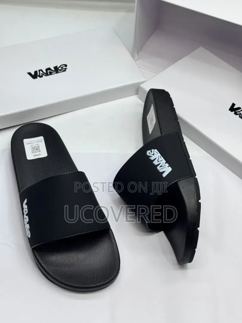 Branded Quality New Unisex Slides