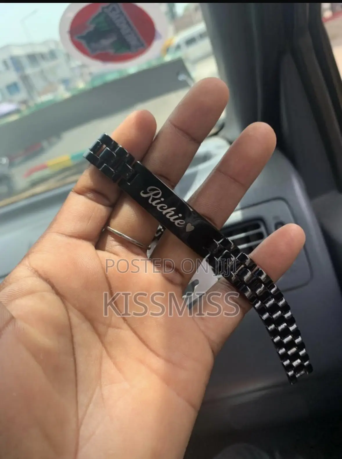 Kissmiss Smart Accessories
