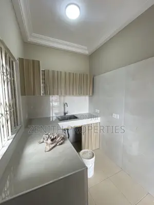 1bdrm Apartment in Zenith Properties, West Hills Mall Area for rent