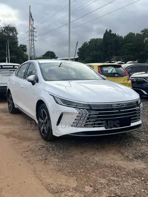 New BYD Destroyer 05 DM-i 1.5 Hybrid FWD 2024 White