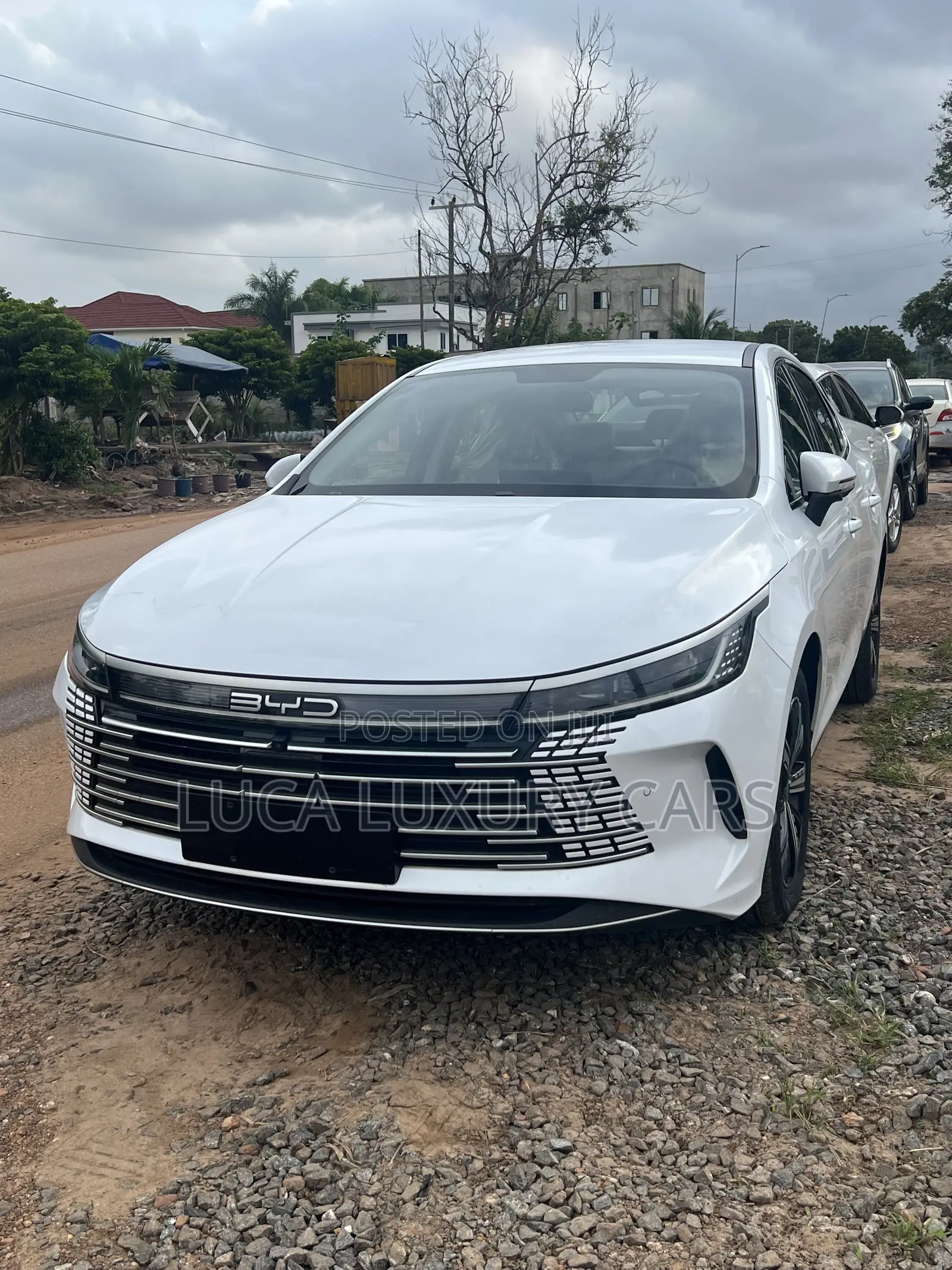 New BYD Destroyer 05 DM-i 1.5 Hybrid FWD 2024 White