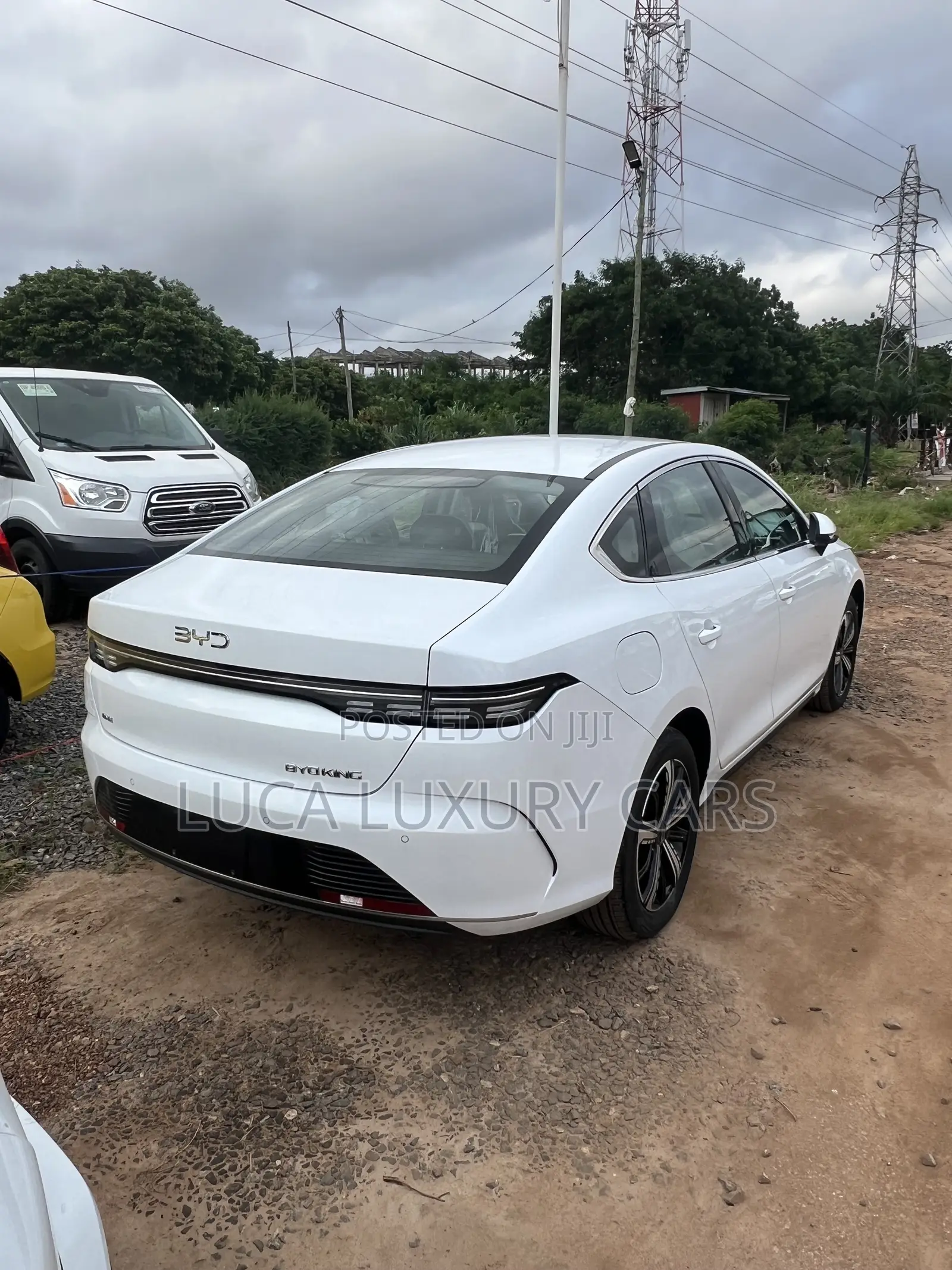 New BYD Destroyer 05 DM-i 1.5 Hybrid FWD 2024 White
