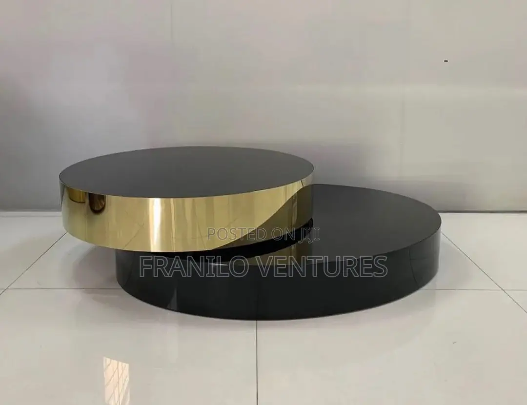 Modern Swivel Coffee/ Center Table