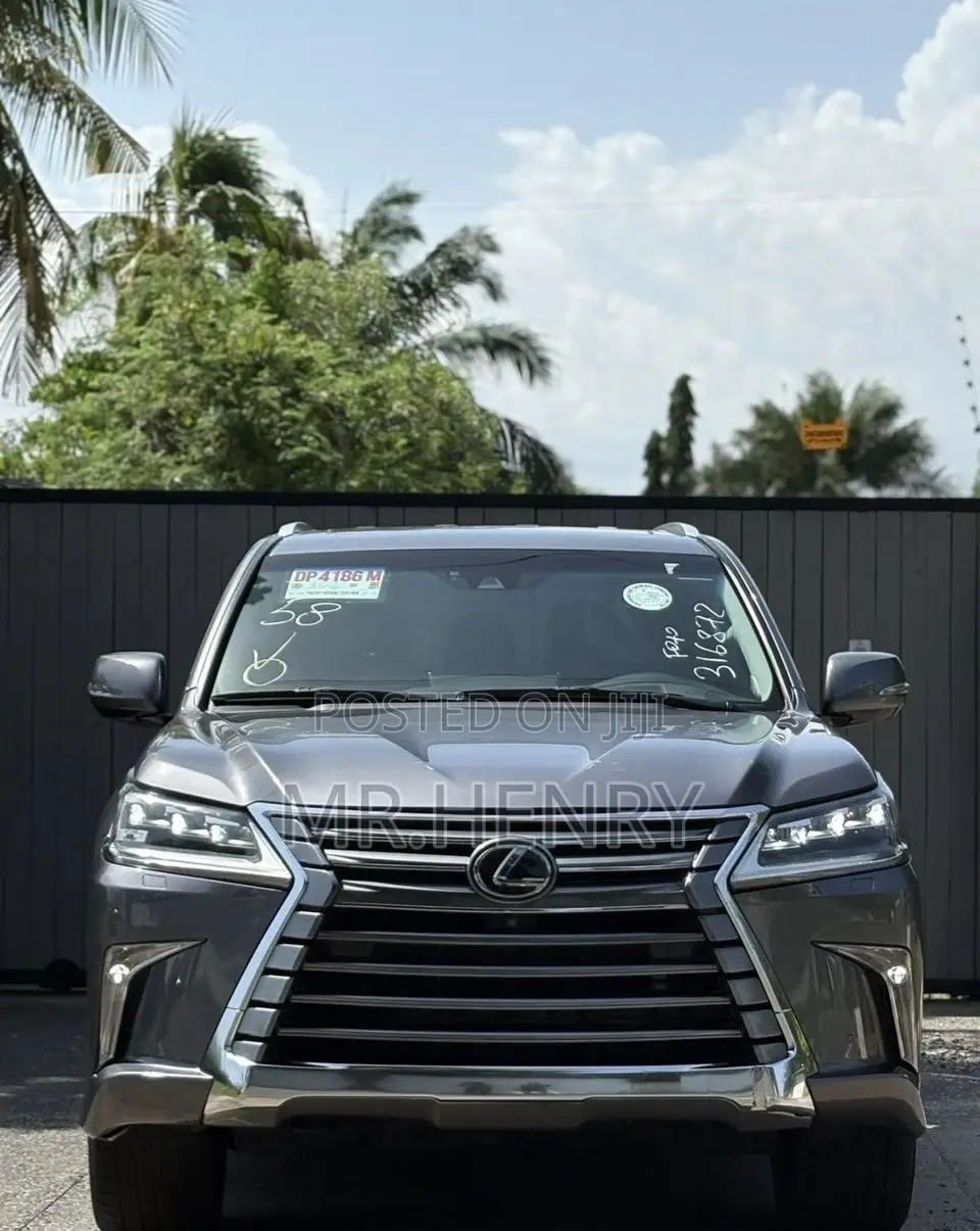 Lexus LX 570 (5 seats) AWD 2020 Gray