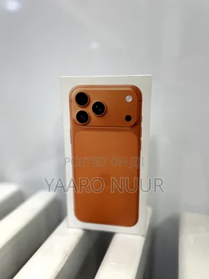 New Apple iPhone 17 Pro Max 256 GB Orange