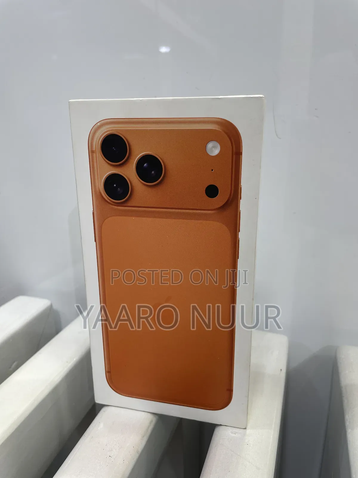 New Apple iPhone 17 Pro Max 256 GB Orange