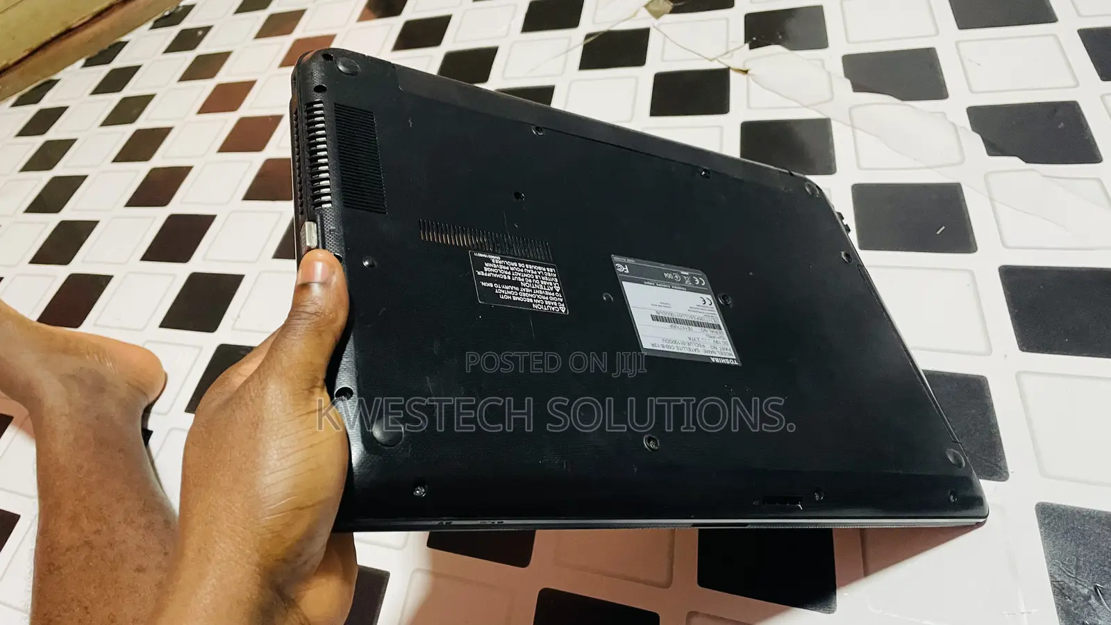 Laptop Toshiba Satellite C55 8GB Intel Core i3 HDD 640GB