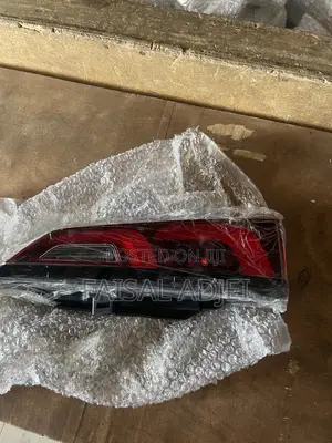 Honda Cr-v 23 Boot Light
