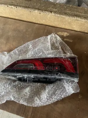 Honda Cr-v 23 Boot Light