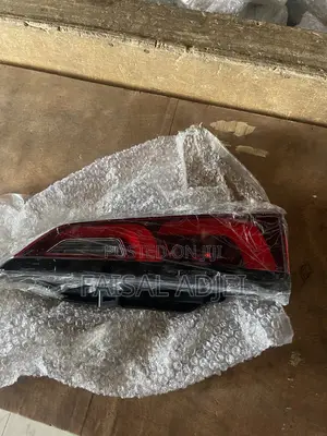 Honda Cr-v 23 Boot Light