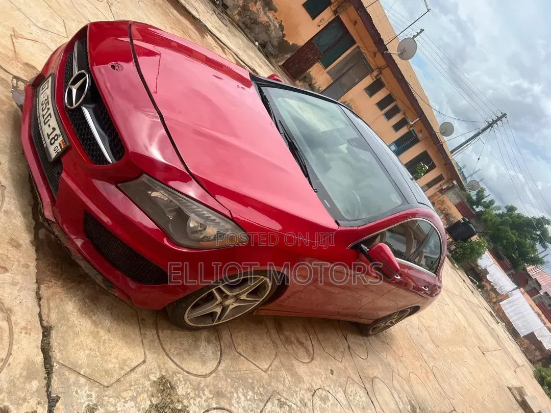 Mercedes-Benz CLA-Class CLA 250 4MATIC Sedan 2015 Red