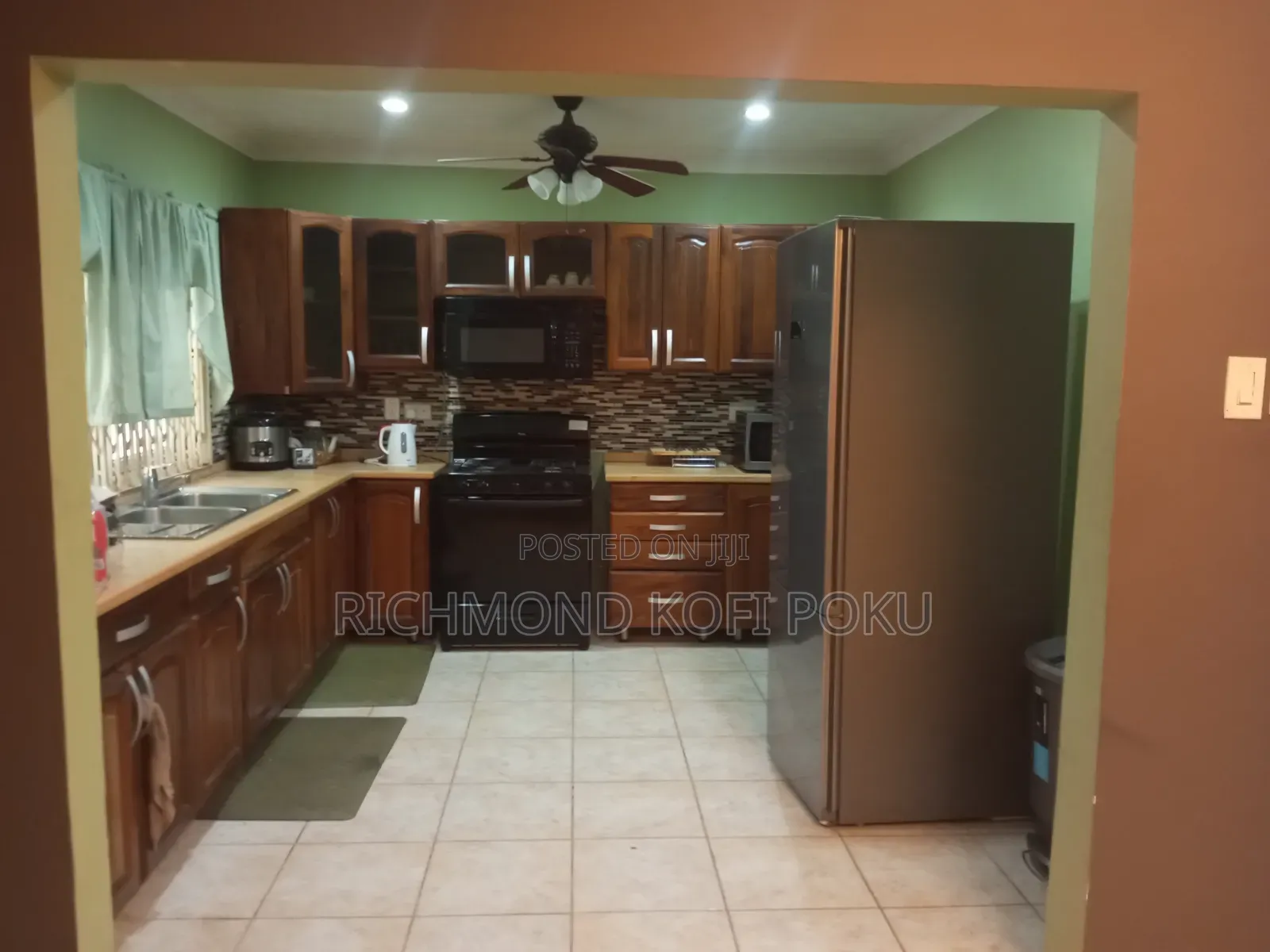 Furnished 2bdrm Apartment in Kofi'S Realty, Manet Junction for rent