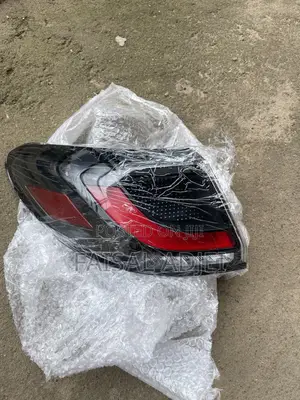 Hr-v 23 Tail Light