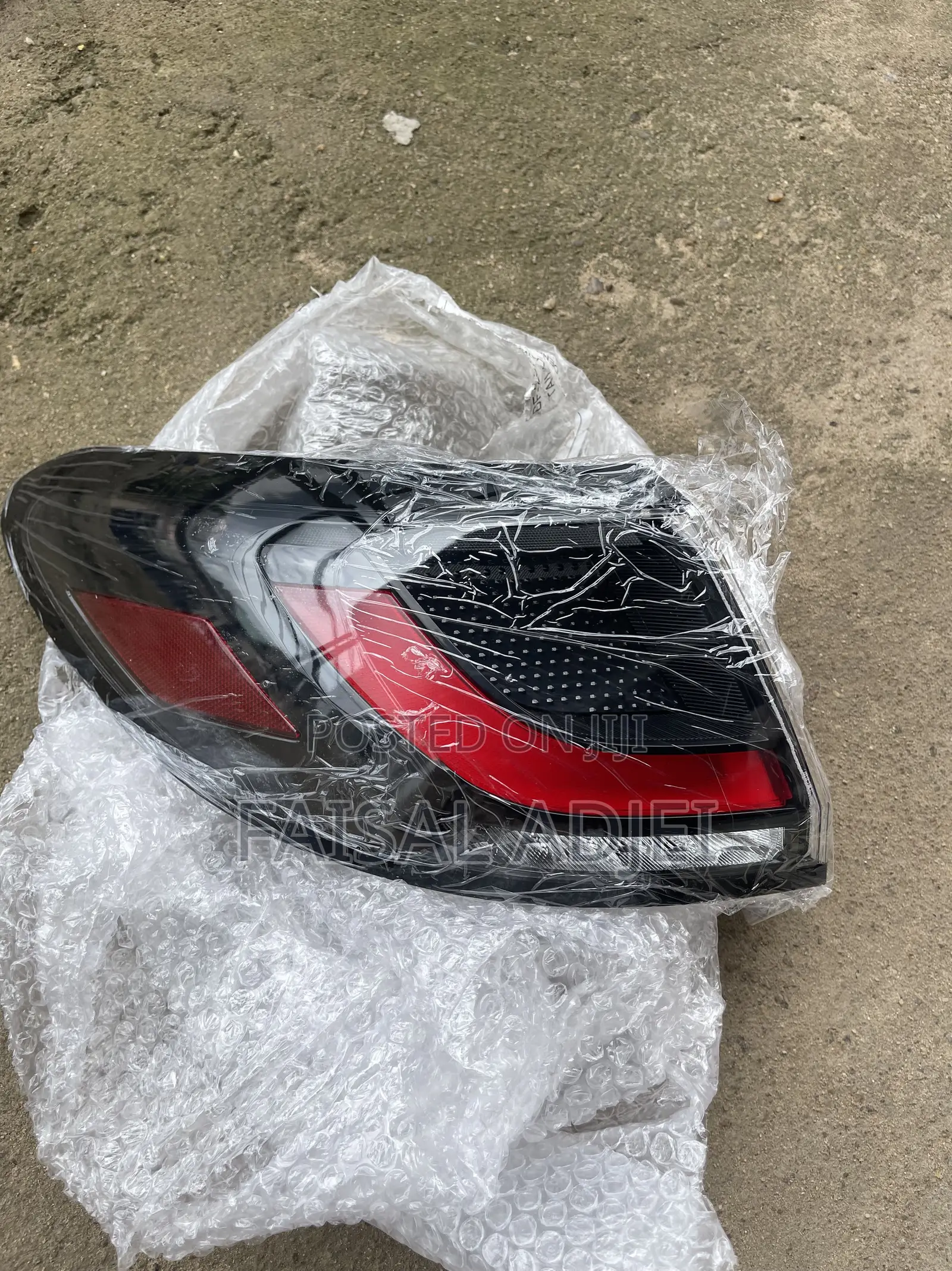 Hr-v 23 Tail Light