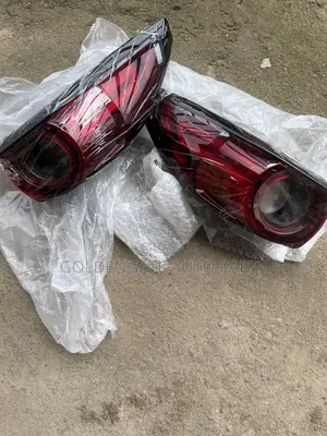 Mazda Cx-5 17 to 21 Tail Light Pair