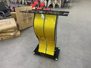 High-Quality Tempered Glass Pulpit