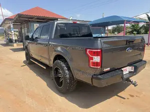 Ford F-150 XLT 4x2 SuperCrew Cab Styleside 6.5 ft. box 157 in. WB 2020