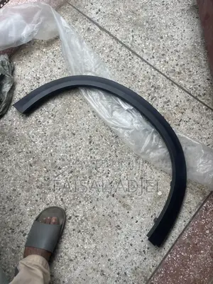 Hr-v 20 Fender Moulding