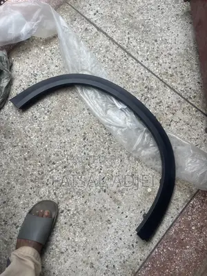 Hr-v 20 Fender Moulding