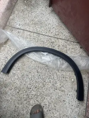 Hr-v 20 Fender Moulding