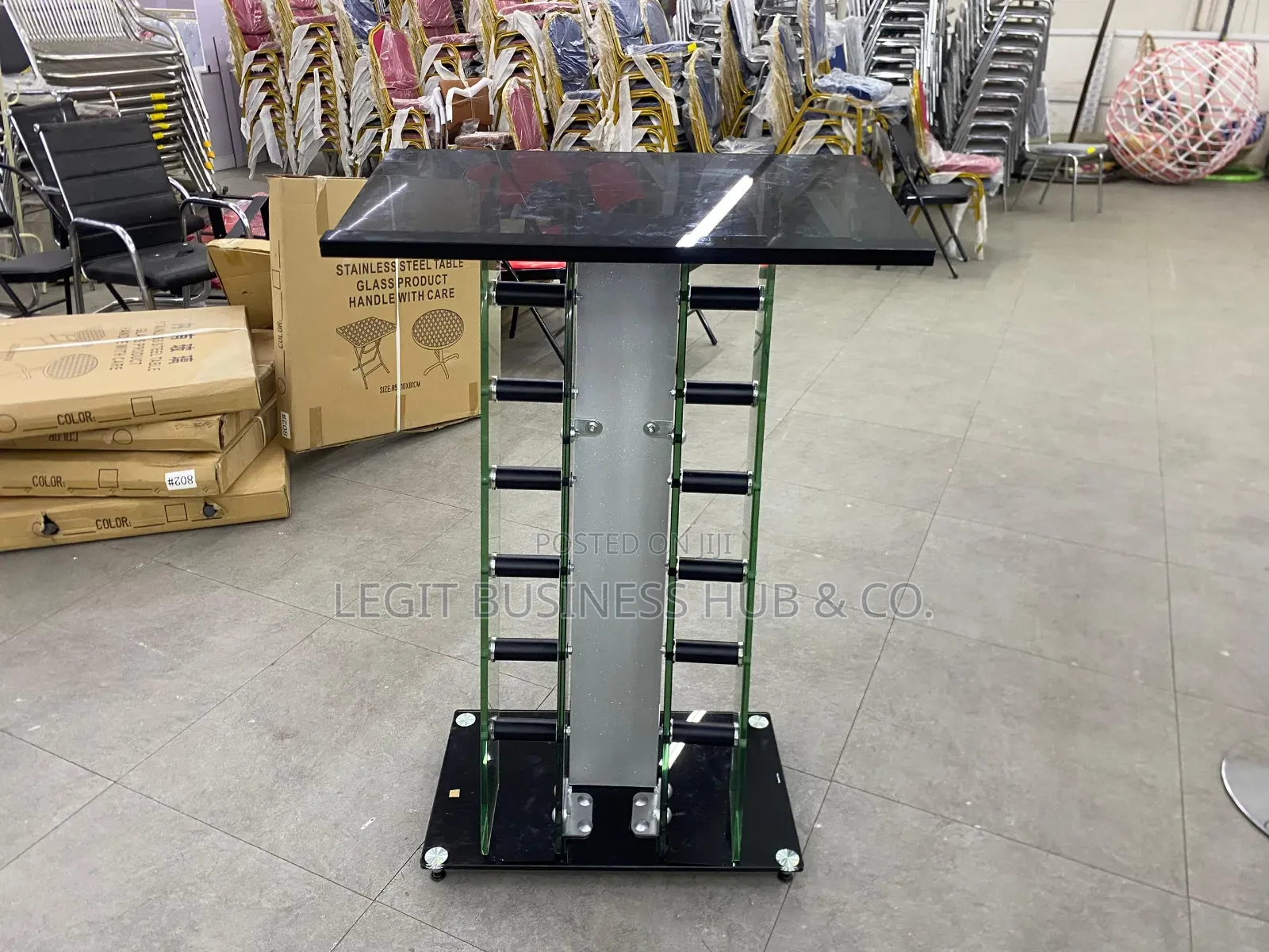 Affordable High-Quality Tempered Glass Pulpit