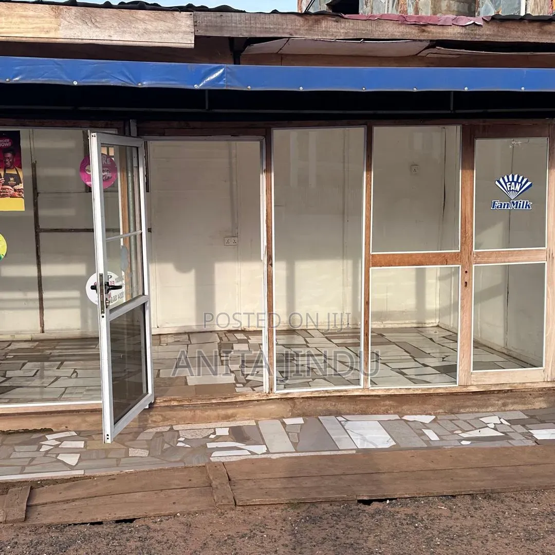 Spacious Container Shop For Rent