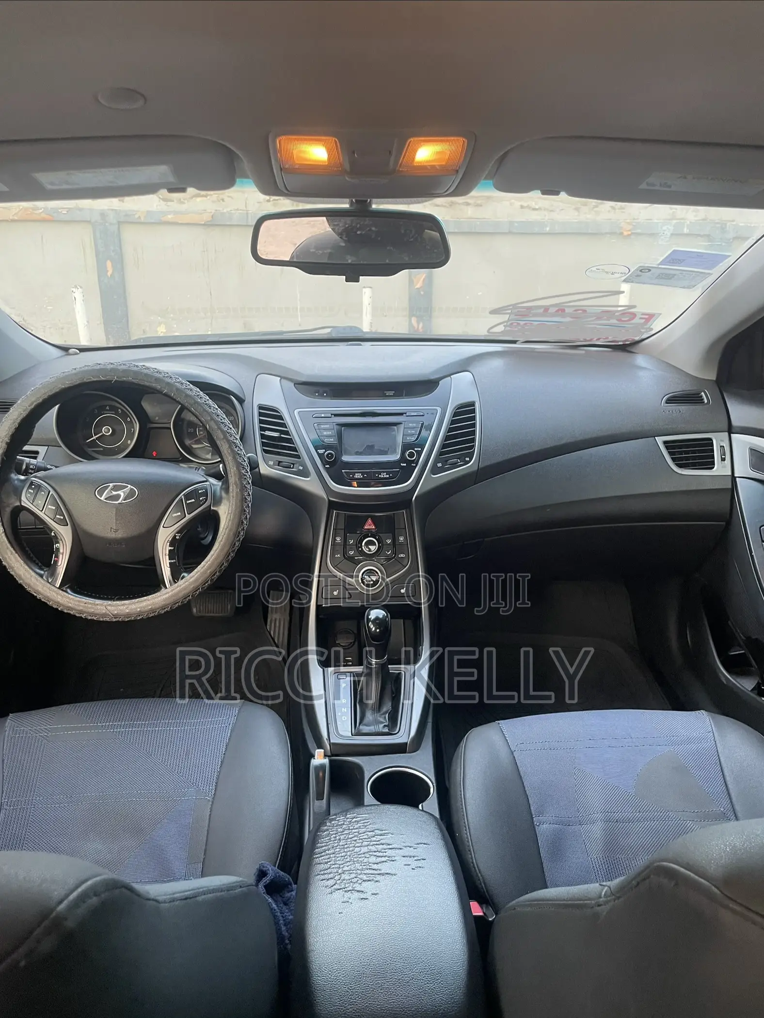 Hyundai Elantra Limited 4dr Sedan (1.8L 4cyl 6A) 2015 Gray