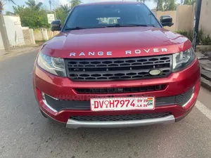 Land Rover Range Rover 2017 Red