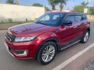 Land Rover Range Rover 2017 Red