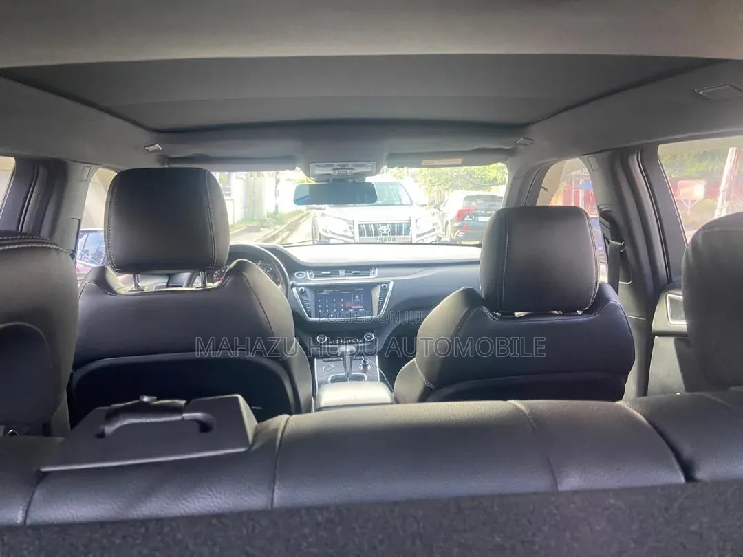 Land Rover Range Rover 2017 Red