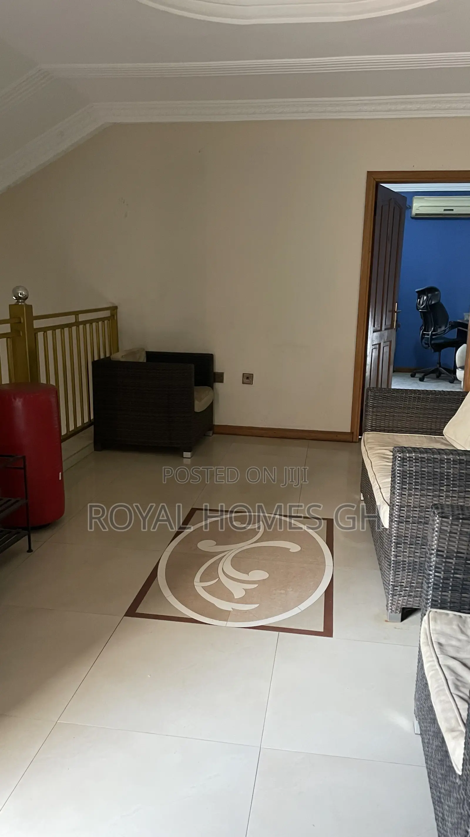 6bdrm Apartment in Royal Homes Gh, East Legon for rent