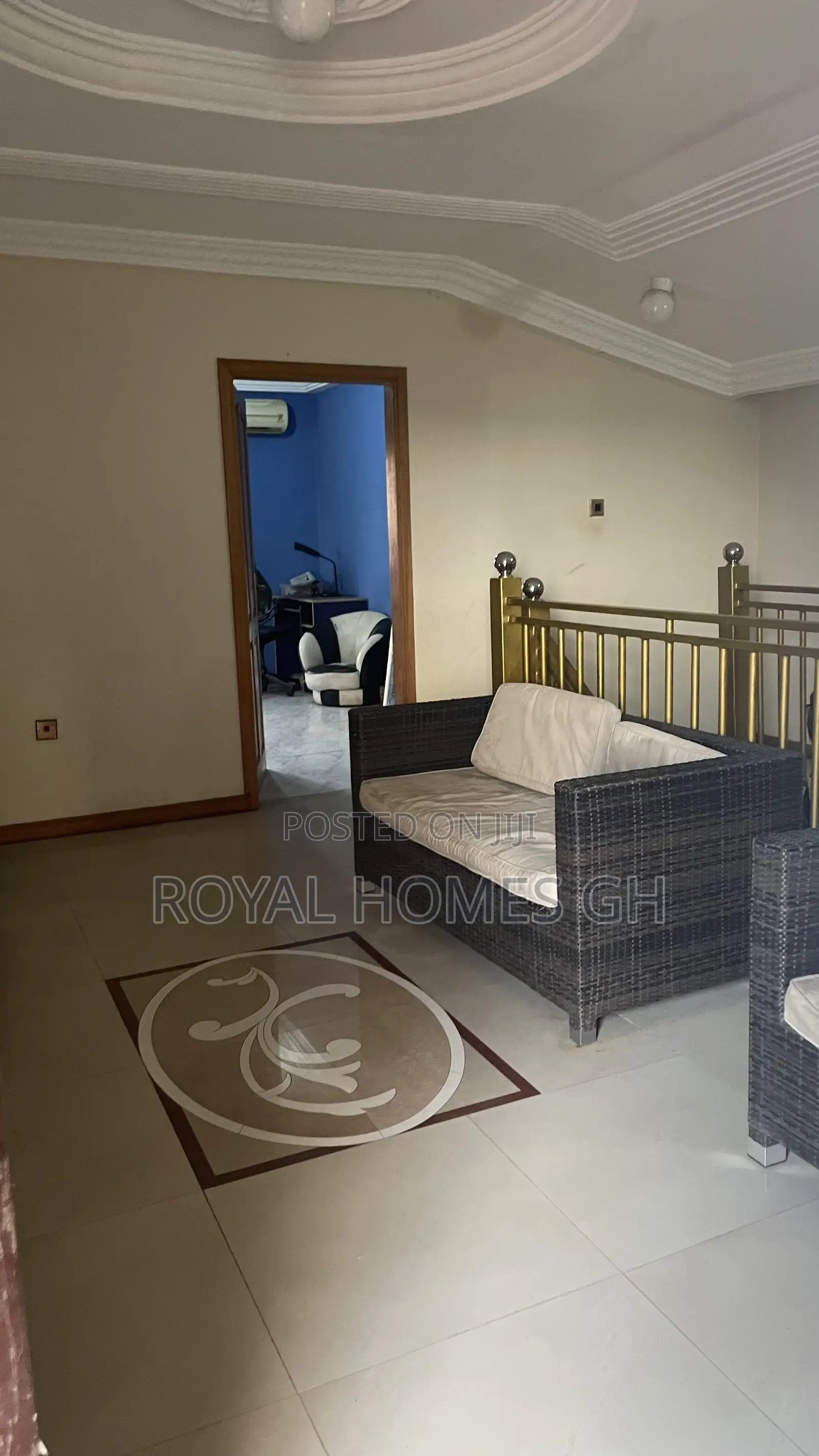 6bdrm Apartment in Royal Homes Gh, East Legon for rent