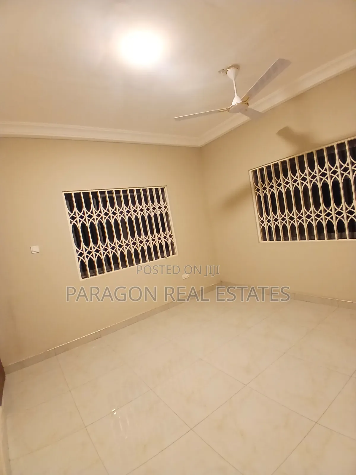 1bdrm Apartment in West Hills Mall Area for rent
