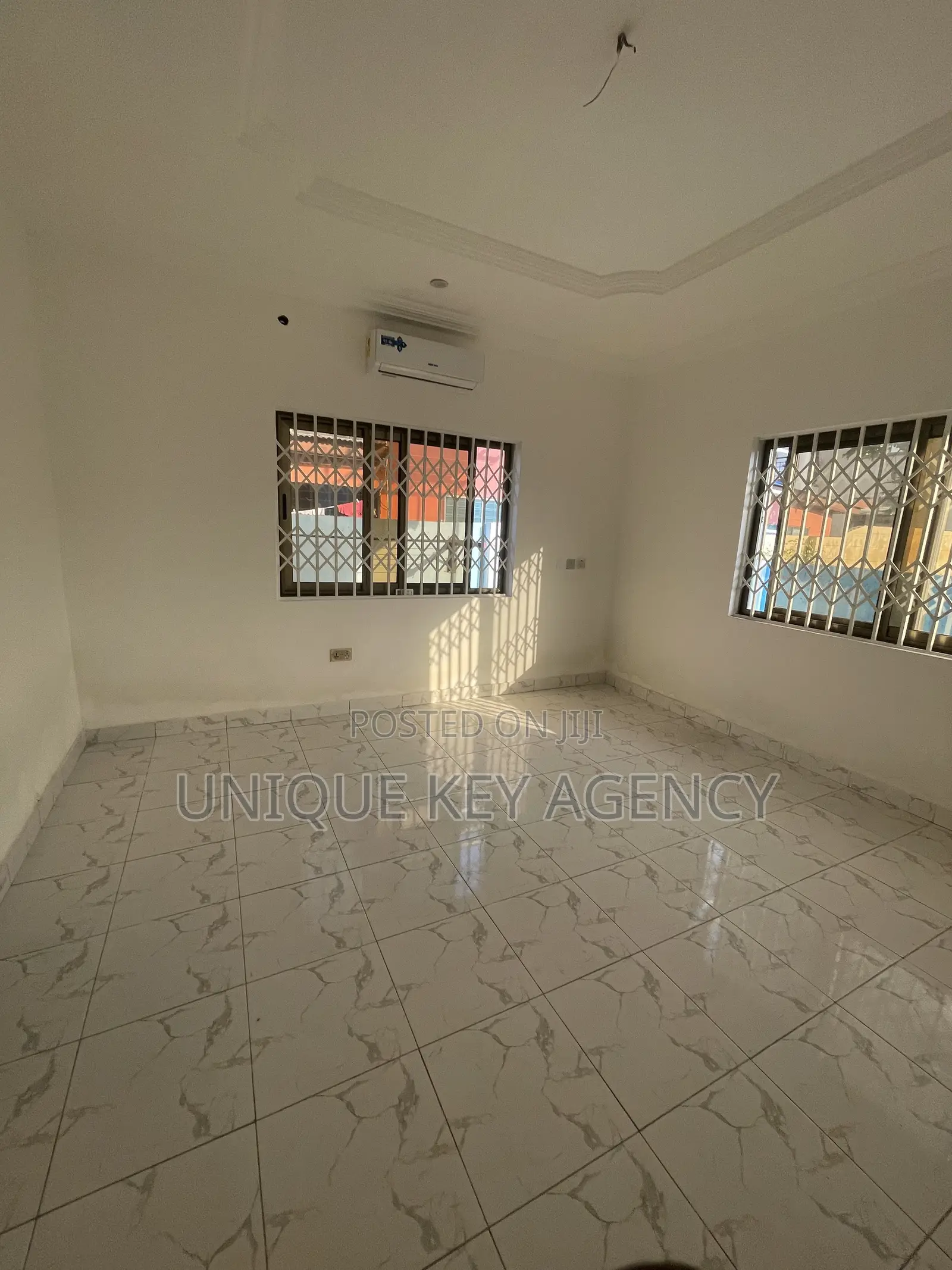 3bdrm House in Unique Key Agency, Tseaddo for rent