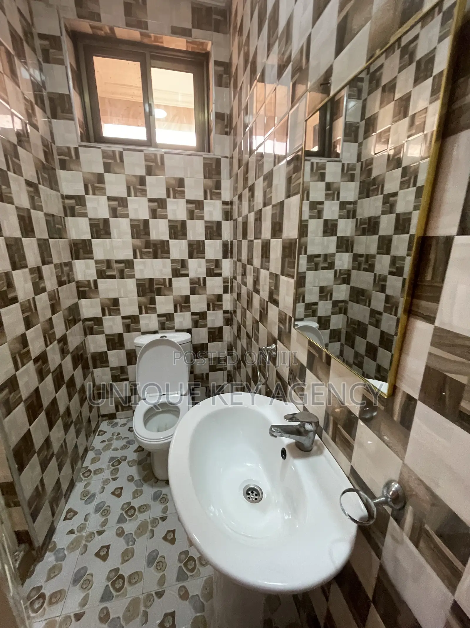 2bdrm Apartment in Unique Key Agency, Accra Metropolitan for rent
