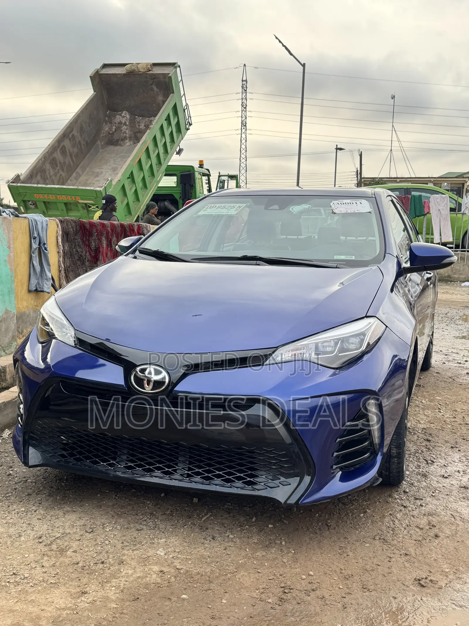 Toyota Corolla XSE 4dr Sedan (1.8L 4cyl CVT) 2017 Blue