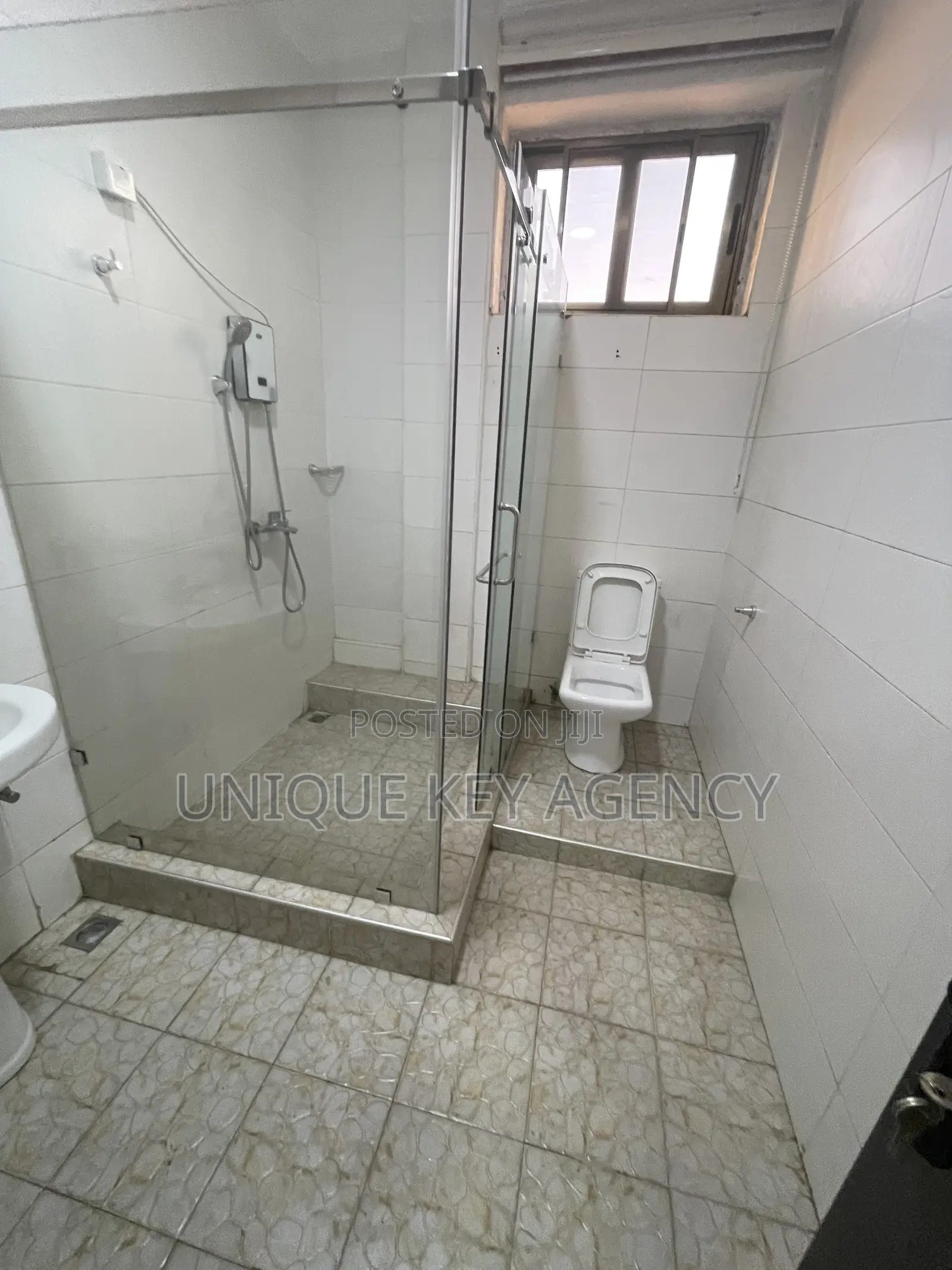 3bdrm Apartment in Unique Key Agency, Tseaddo for rent