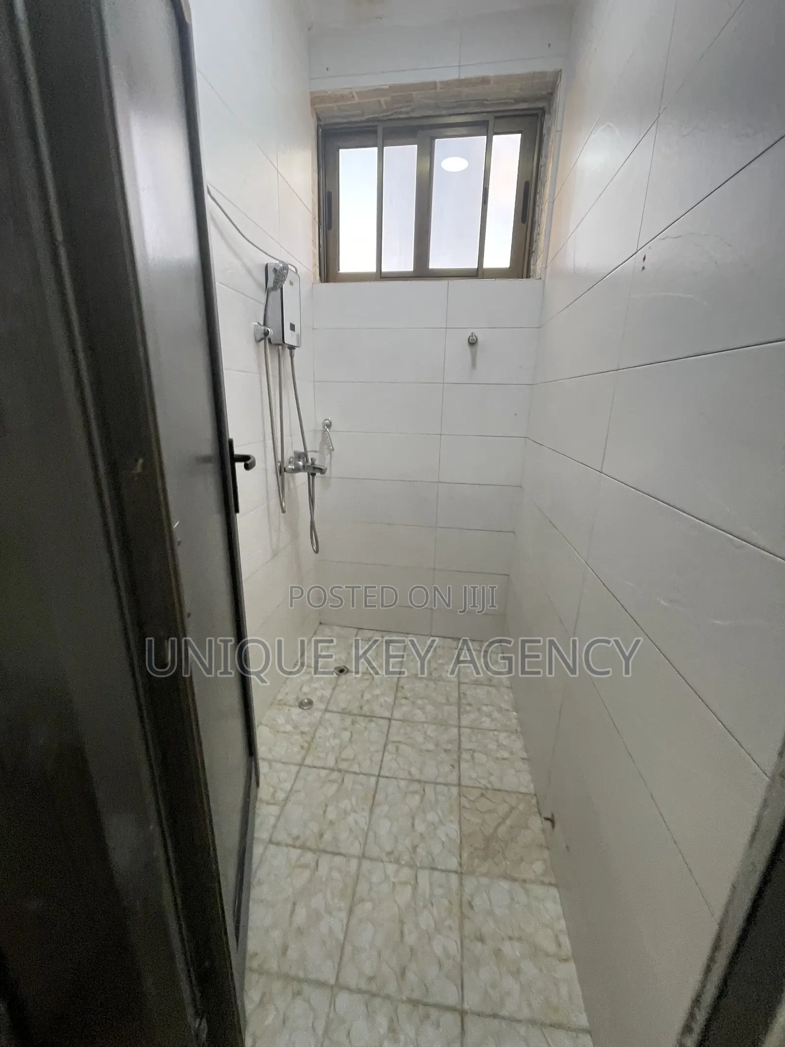 3bdrm Apartment in Unique Key Agency, Tseaddo for rent