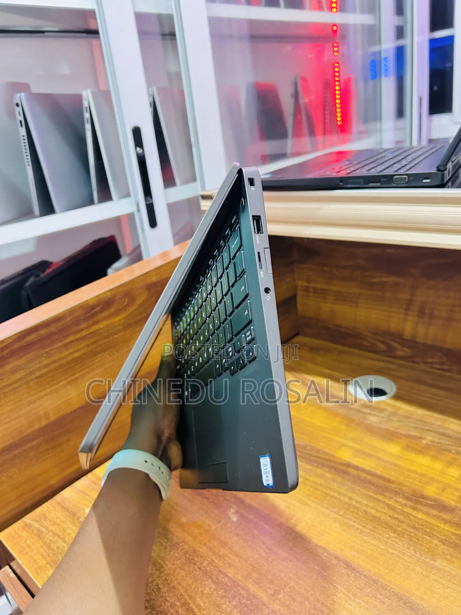 Laptop Dell Latitude 7300 16GB Intel Core i7 SSD 256GB