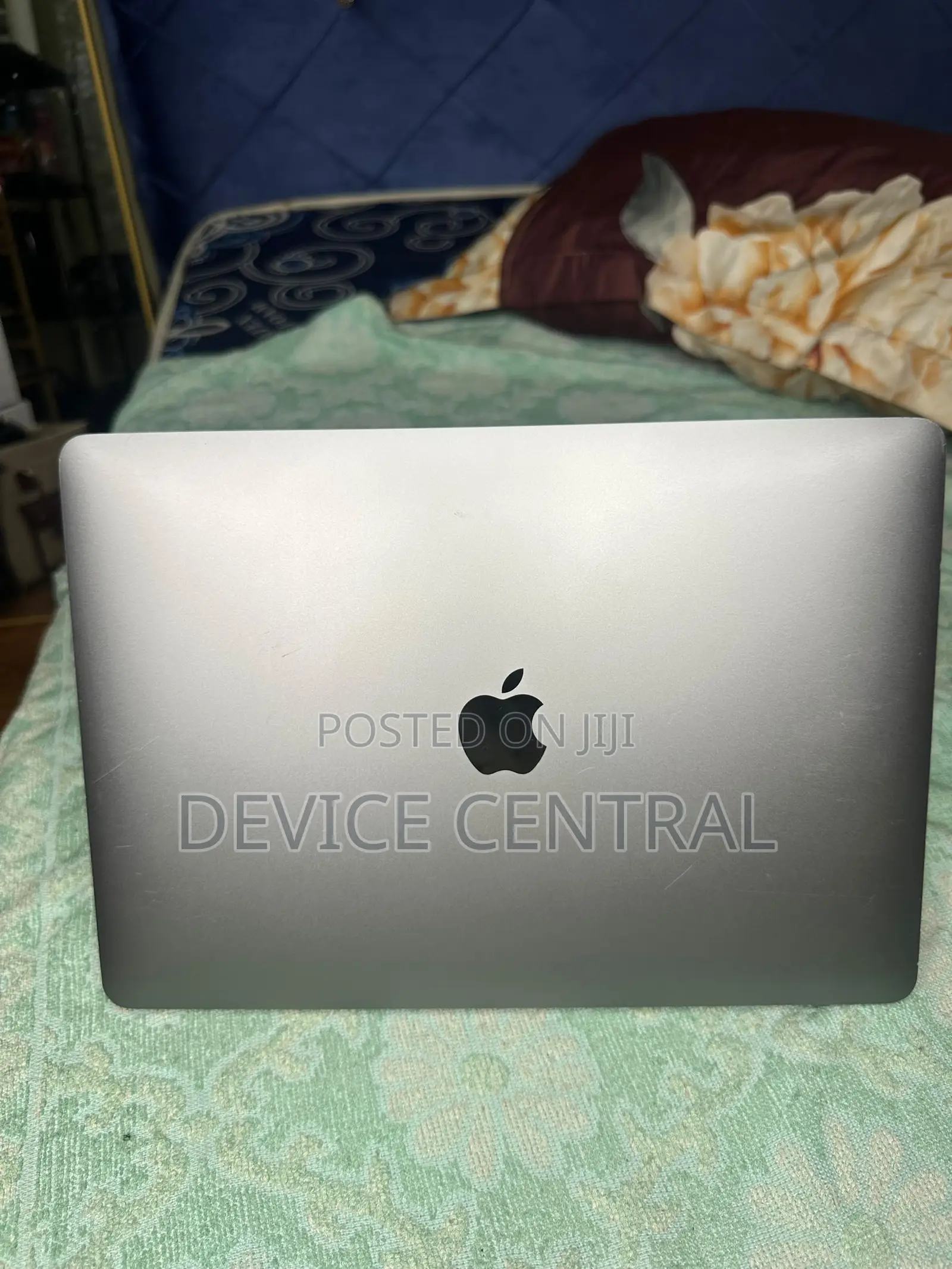 Laptop Apple MacBook Air 2020 8GB Intel Core i5 SSD 500GB