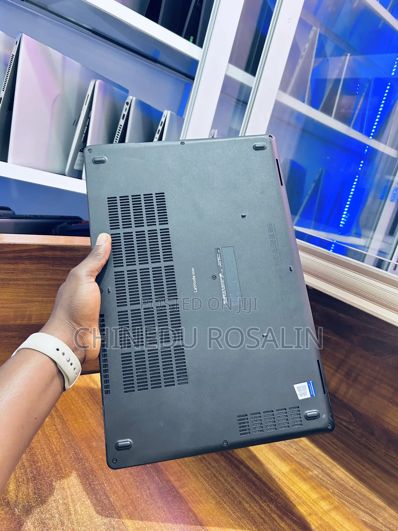 Laptop Dell Latitude 5590 8GB Intel Core i7 SSD 256GB
