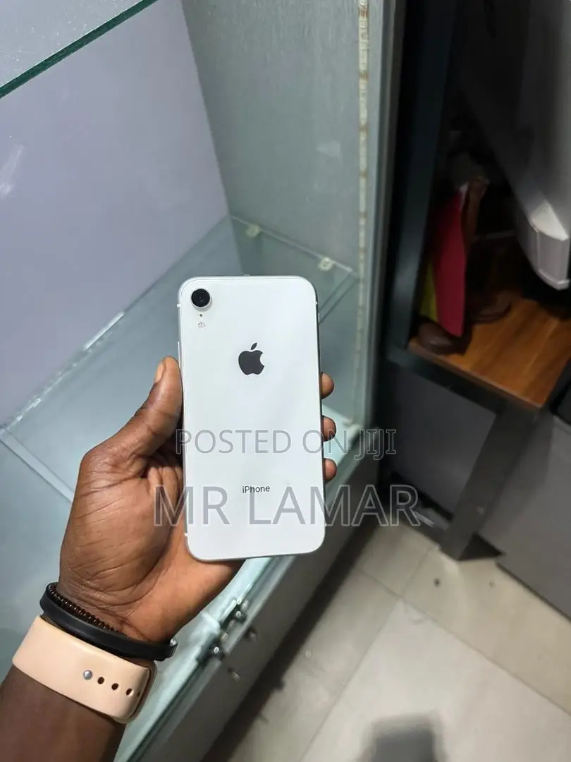 Apple iPhone XR 128 GB White
