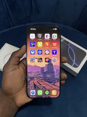 Apple iPhone 16 Pro Max 512 GB Black