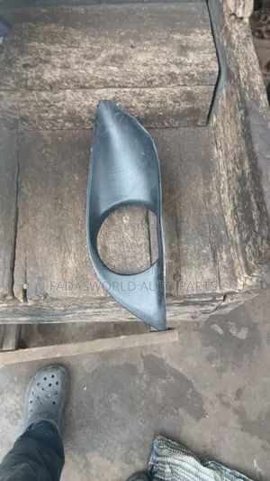 Toyota Vitz Fog Light