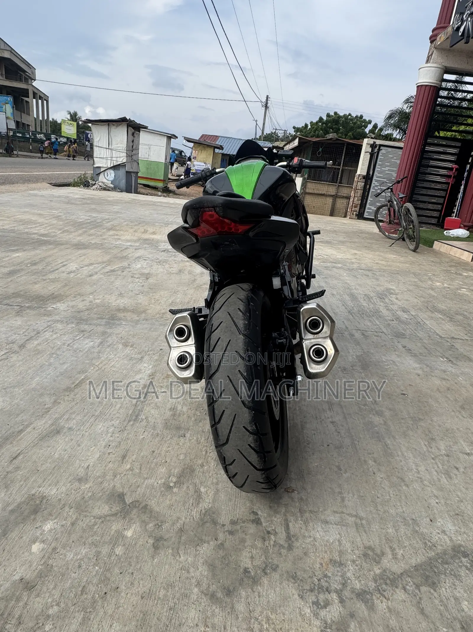 Kawasaki Ninja 400 2025 Green