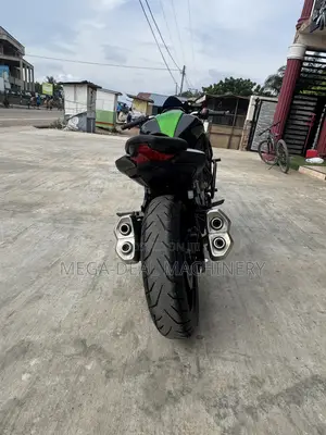 Kawasaki Ninja 400 2025 Green