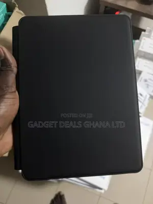 Apple iPad Magnetic Keyboard